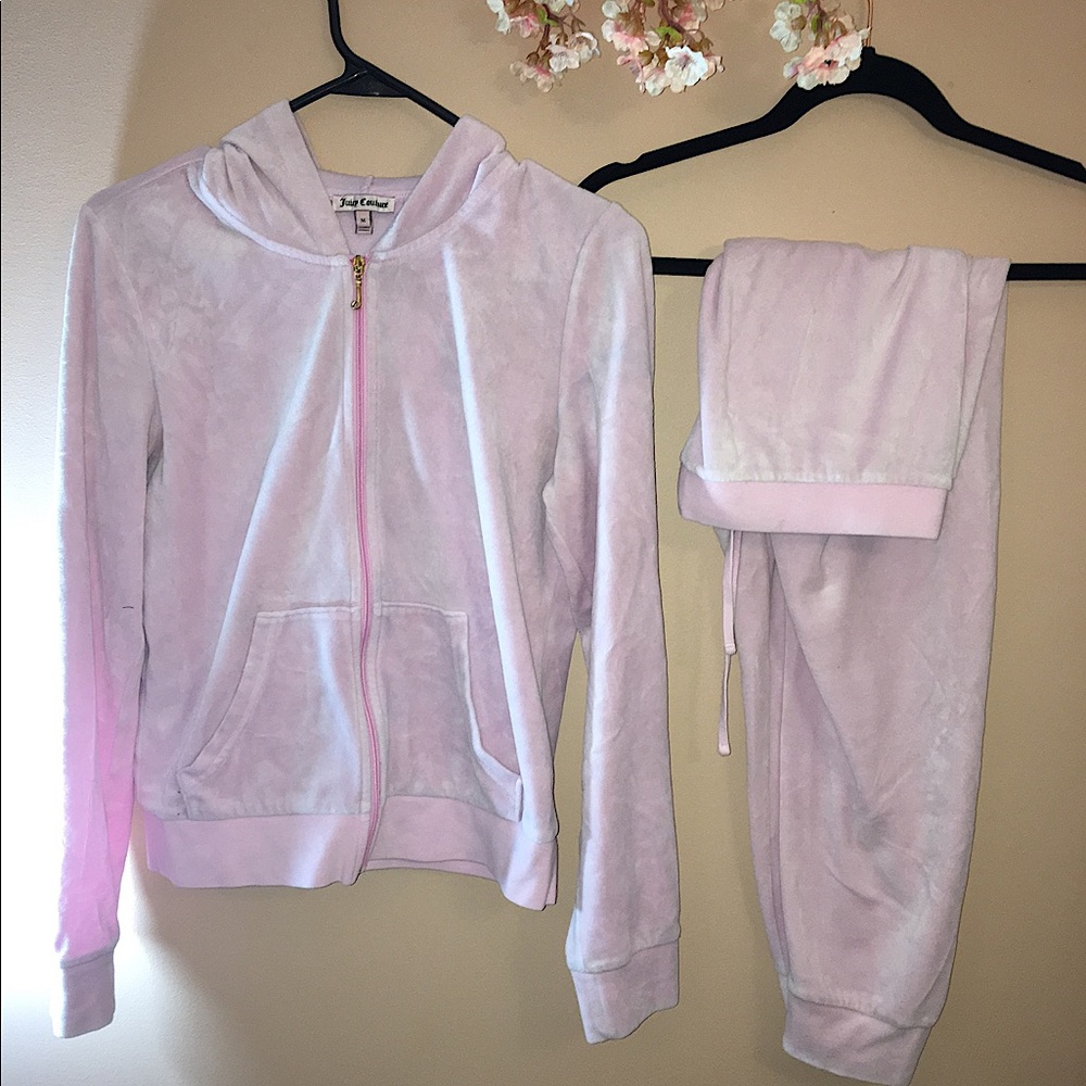 *SOLD* Juicy Couture pink velour tracksuit